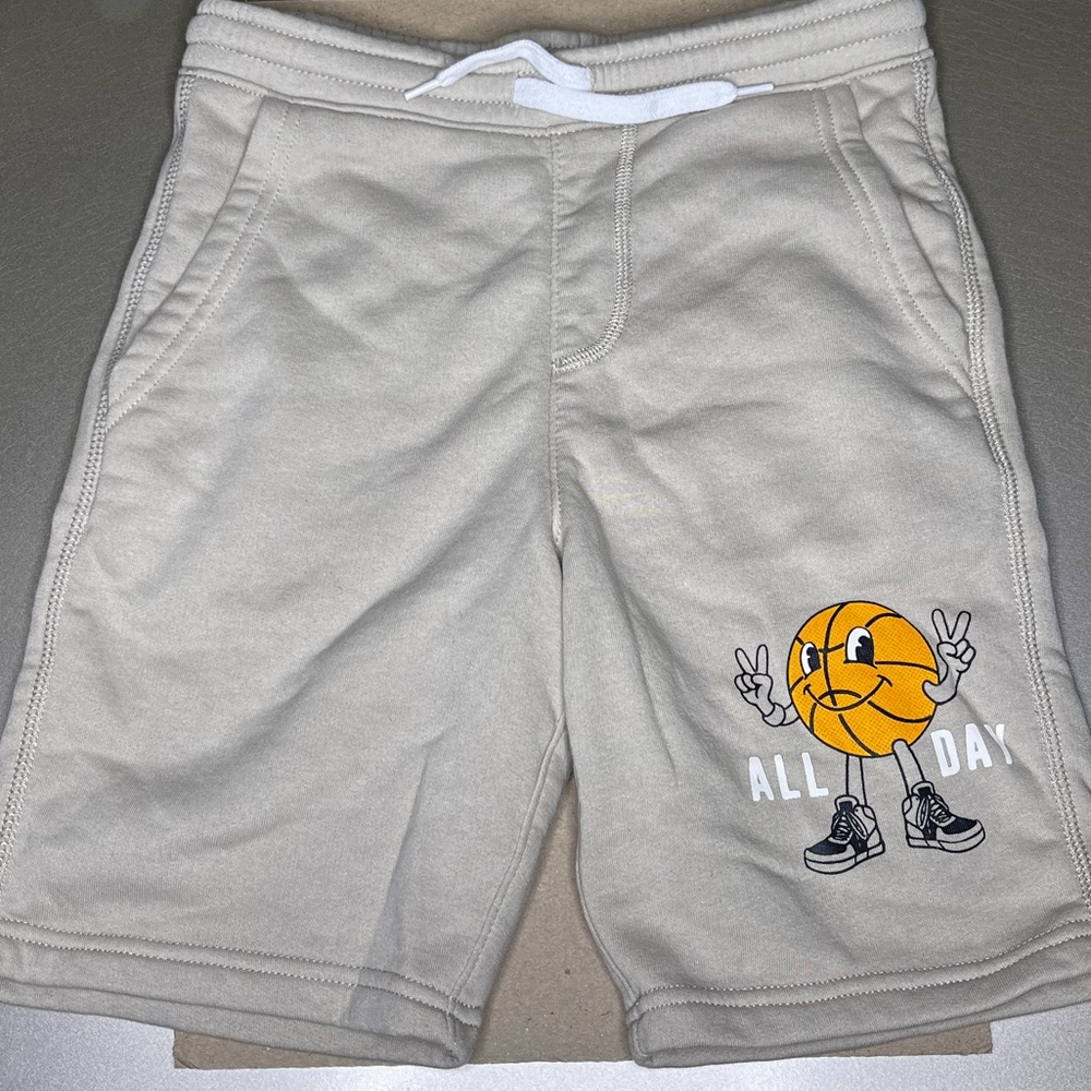 Youth Boys- Shorts Size M